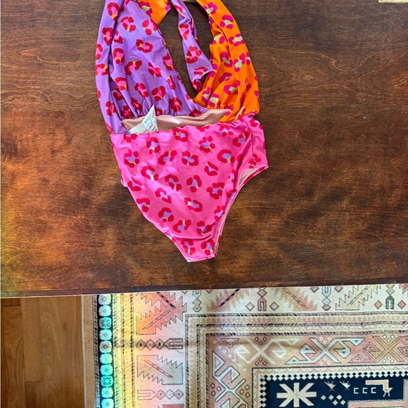 Farm Rio leopard swimsuit - Picture 4 of 6